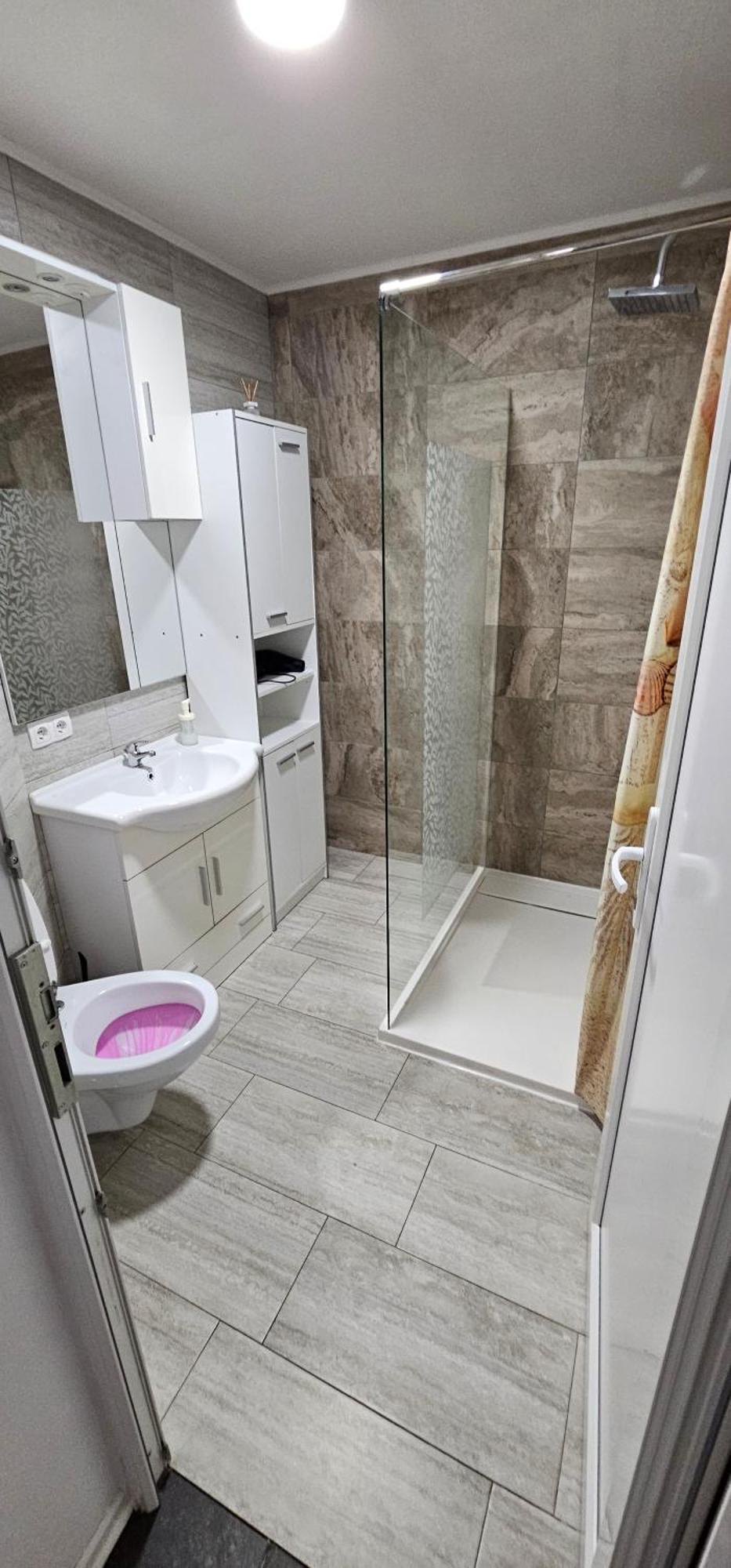Muric Apartman 8 *